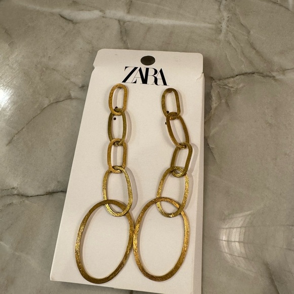 NWT Zara gold chain dangle drop earrings statement - Picture 2 of 2